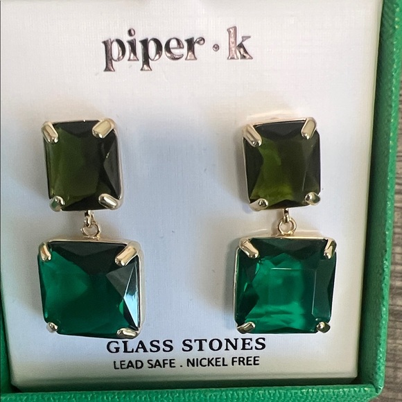 Piper K | Green Square Drop Earrings - Picture 7 of 7